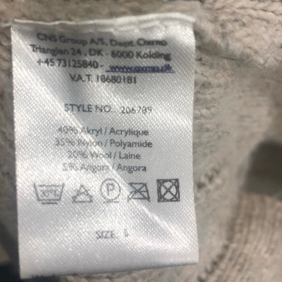 Gorgeous knit sweater dress in oatmeal - Picture 11 of 11